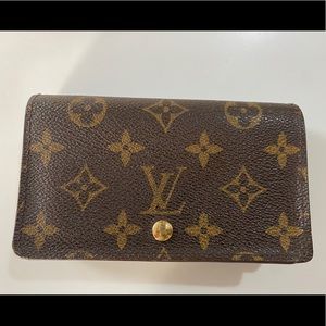 LOUIS VUITTON Monogram Canvas Porte-Monnaie Tresor Wallet